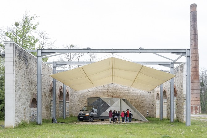 Vue de l’exposition Des choses de la nature dans Le Satellite