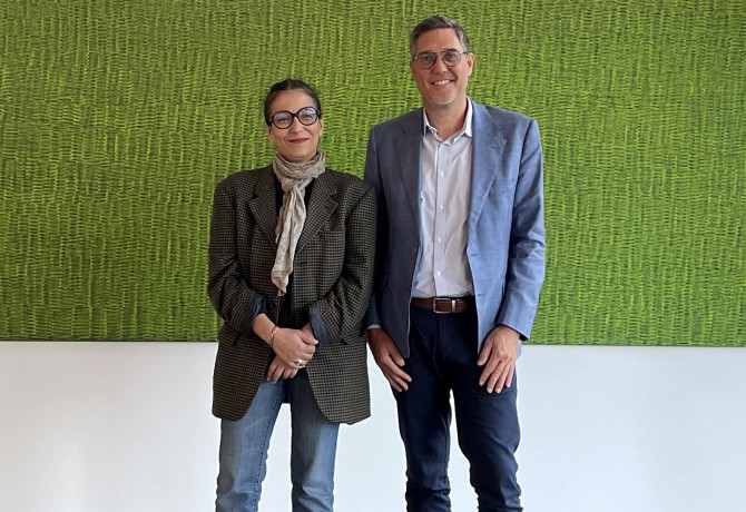 Mme Salima Inezarene et M. Bertrand Veau